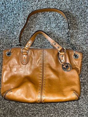 Michael Kors Astor Handbag